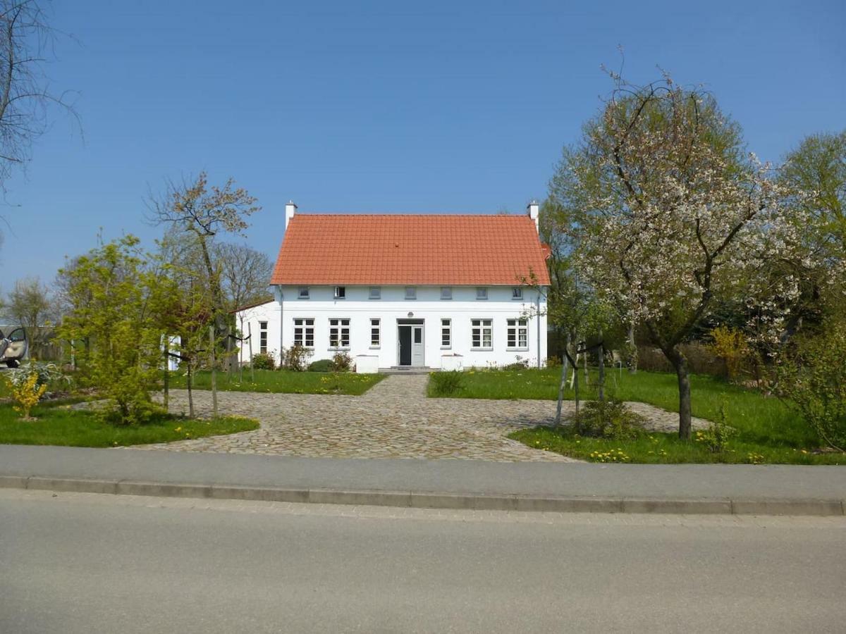 Traumhaftes Luxus-Ferienhaus Warnkenhagen  Exterior photo